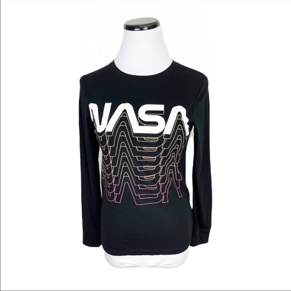 Nwt NASA Long Sleeve Graphic T Shirt - Picture 1 of 6